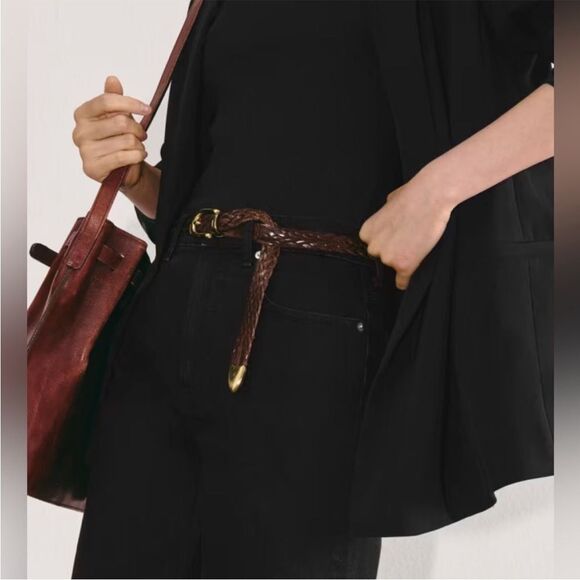 NWT Everlane Organic Cotton The Way High Jeans in
Coal Raw Hem Size 27 Short - Picture 12 of 13